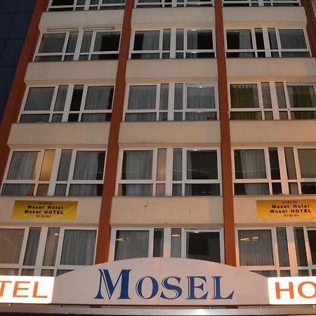 Mosel Hotel Frankfurt am Main Buitenkant foto