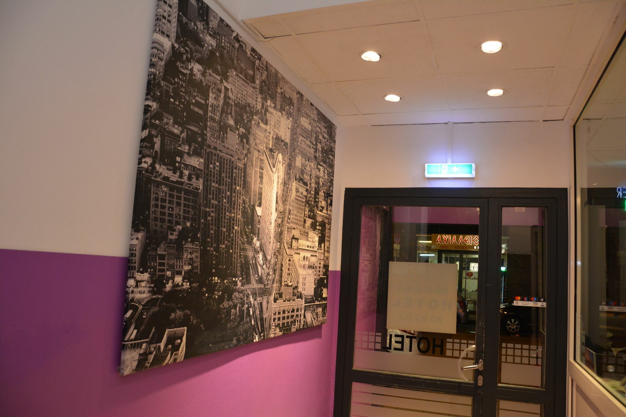Mosel Hotel Frankfurt am Main Buitenkant foto